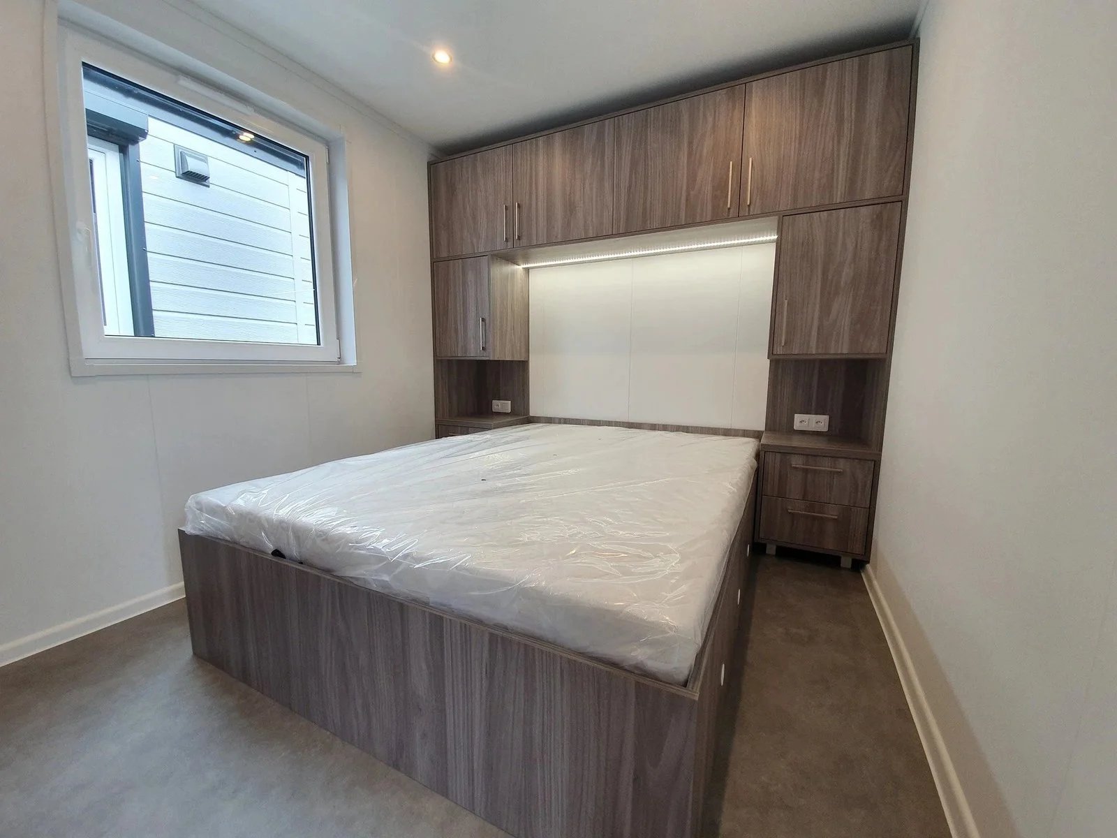 New house 10 x 4m - Premium - Photo 10