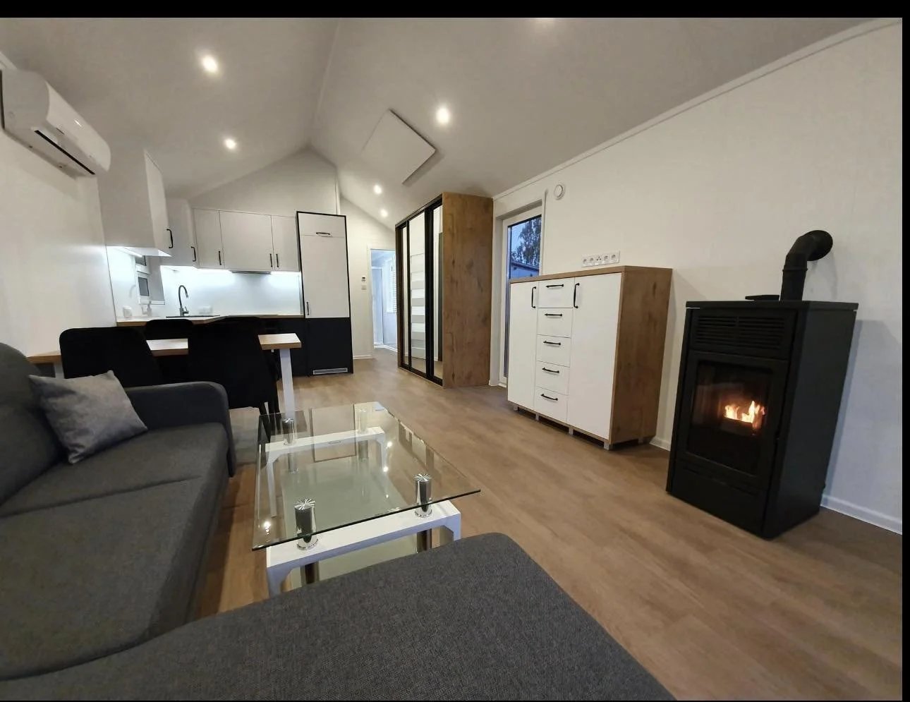 Nueva casa 10x4m - II - Foto 4