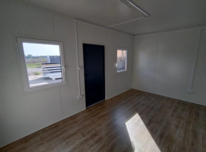 Büro- und Sozialcontainer 15 m²: kompakt und funktional